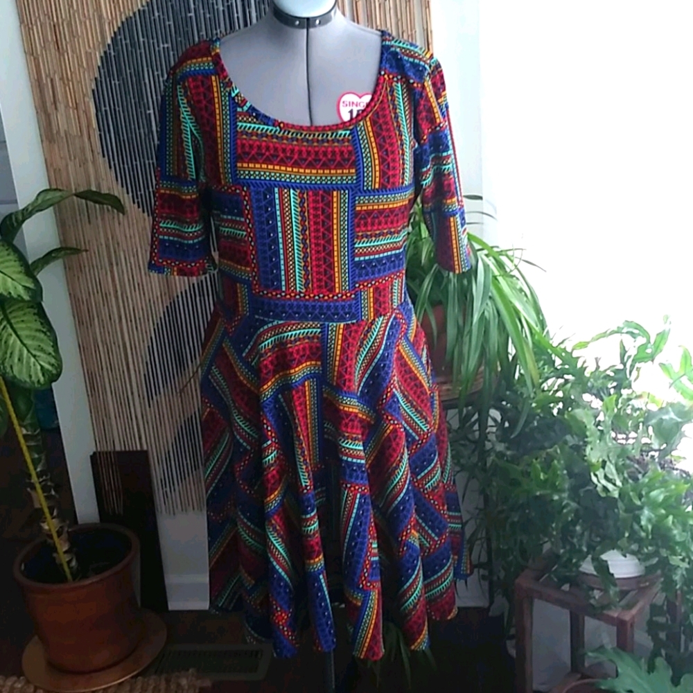 Lularoe Nicole Dress SZ 2XL red/multi LIKE NEW